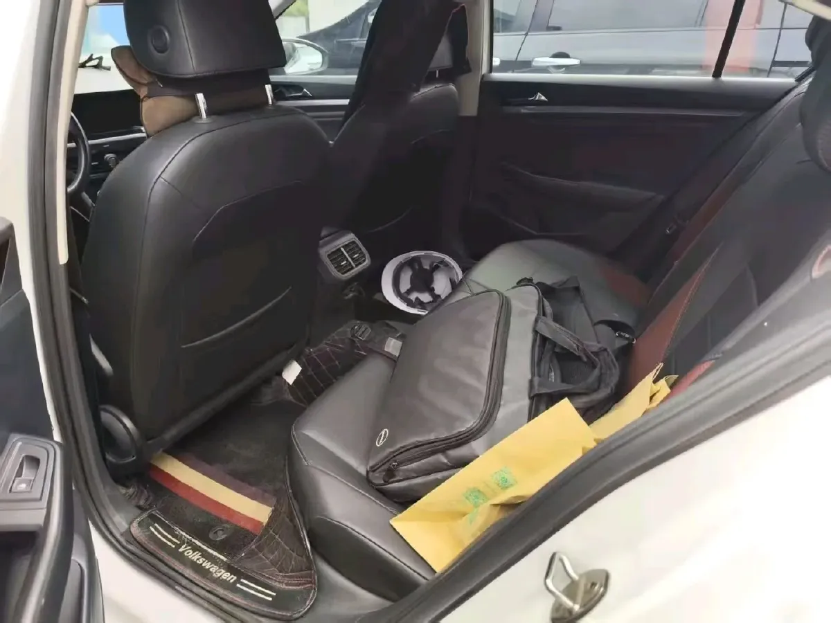 2020 Volkswagen Bora 1.5L 113HP L4 6AT,autocango,china used car exporter,china ev exporter,chinese used car exporter,chinese used ev exporter