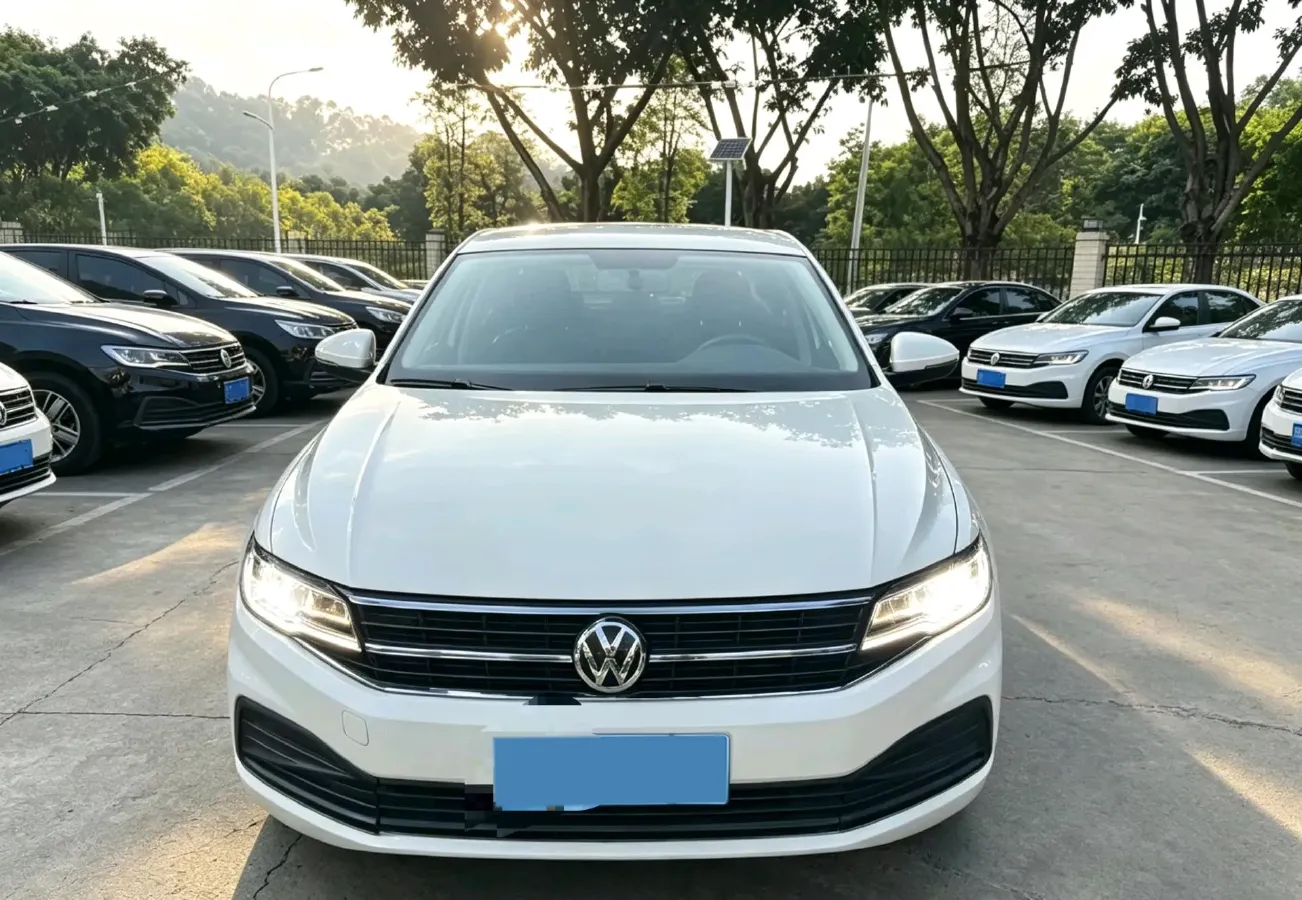 2020 Volkswagen Bora 1.5L 113HP L4 6AT,autocango,china used car exporter,china ev exporter,chinese used car exporter,chinese used ev exporter