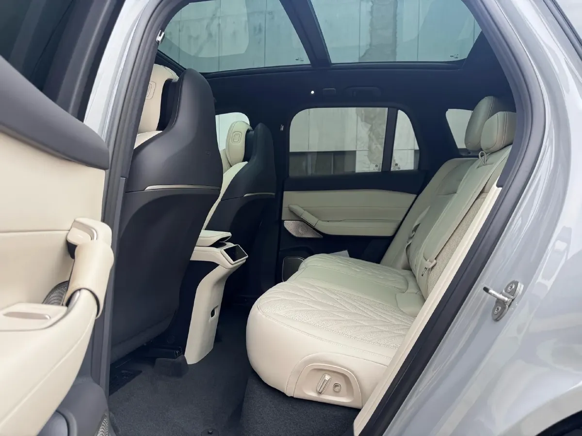 2025 NIO ES6 BEV,autocango,china used car exporter,china ev exporter,chinese used car exporter,chinese used ev exporter