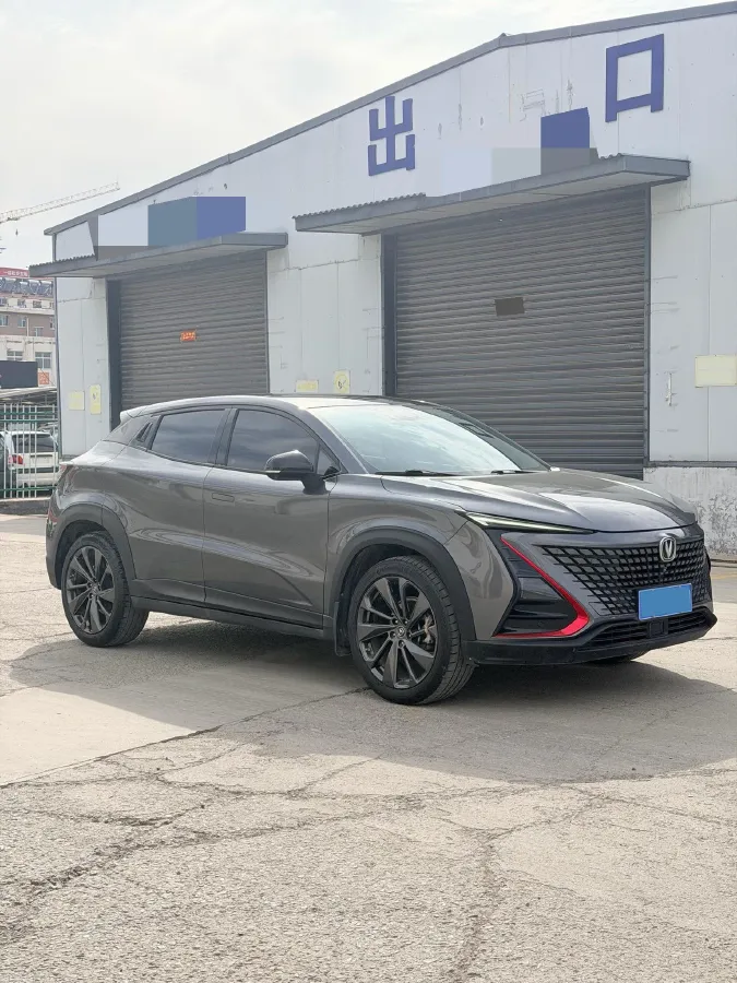 2020 ChangAn UNI-T 1.5T 180HP L4 7DCT,autocango,china used car exporter,china ev exporter,chinese used car exporter,chinese used ev exporter