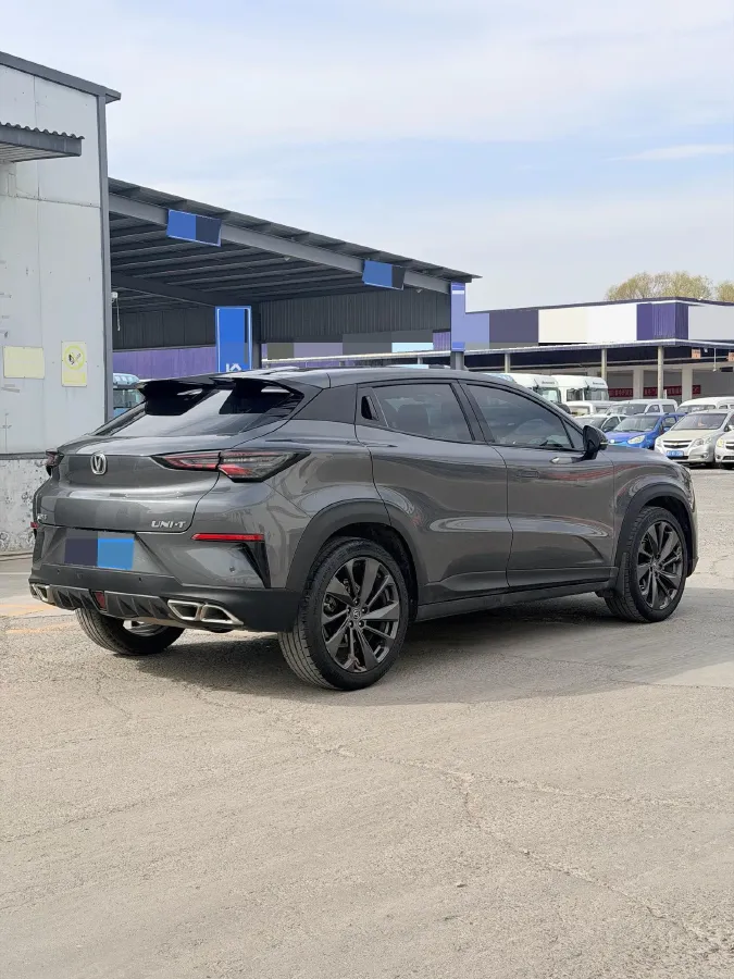 2020 ChangAn UNI-T 1.5T 180HP L4 7DCT,autocango,china used car exporter,china ev exporter,chinese used car exporter,chinese used ev exporter