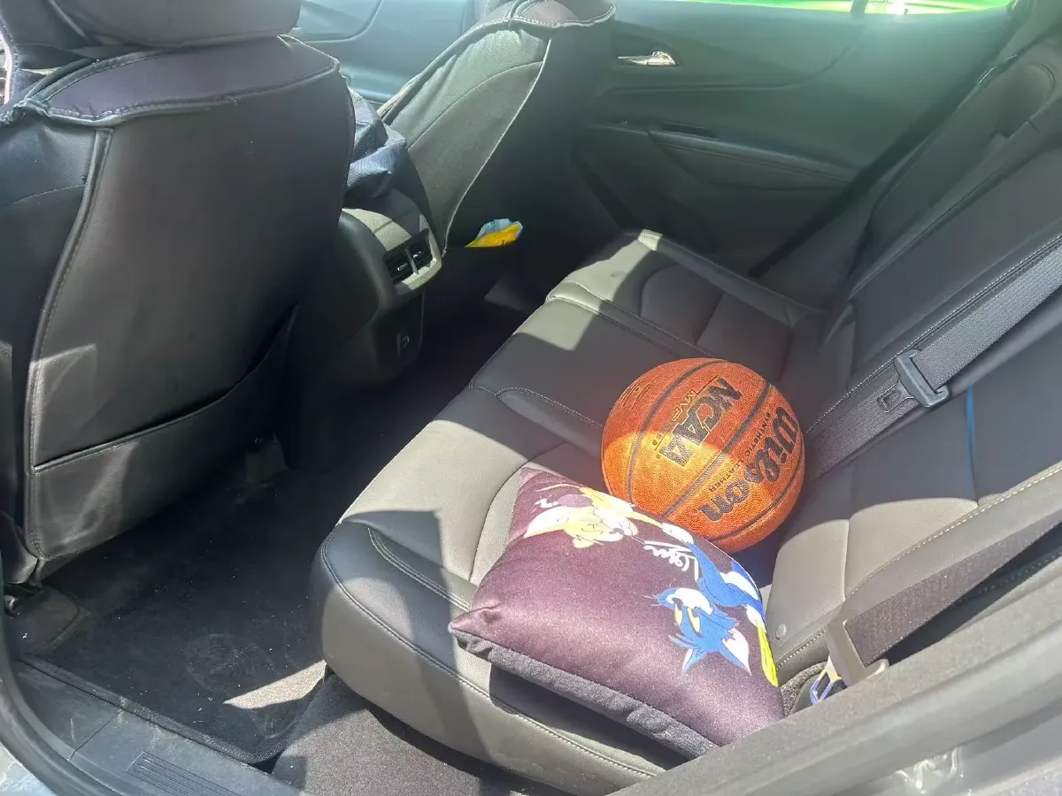 2019 Chevrolet Equinox 1.5T 169HP L4 6AT,autocango,china used car exporter,china ev exporter,chinese used car exporter,chinese used ev exporter