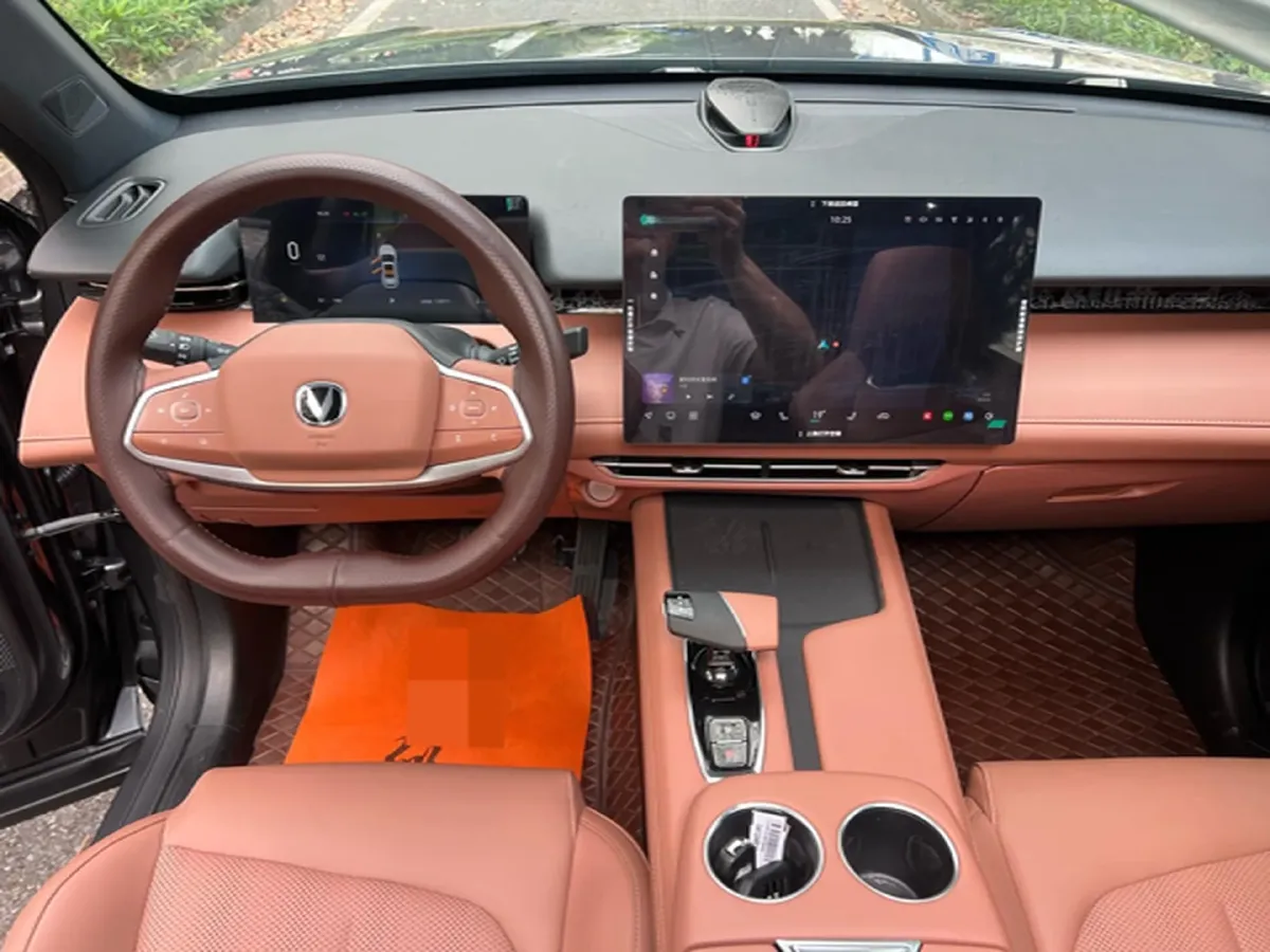 2025 ChangAn UNI-Z 1.5T 188HP L4 7DCT,autocango,china used car exporter,china ev exporter,chinese used car exporter,chinese used ev exporter