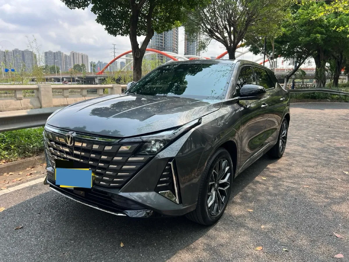 2025 ChangAn UNI-Z 1.5T 188HP L4 7DCT,autocango,china used car exporter,china ev exporter,chinese used car exporter,chinese used ev exporter