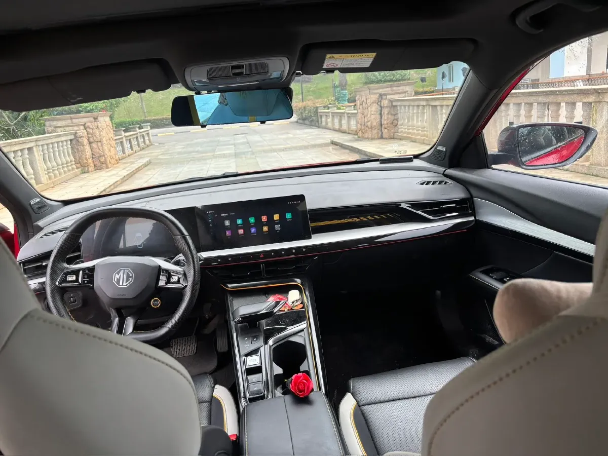 2021 MG 5 1.5T 173HP L4 7DCT,autocango,china used car exporter,china ev exporter,chinese used car exporter,chinese used ev exporter