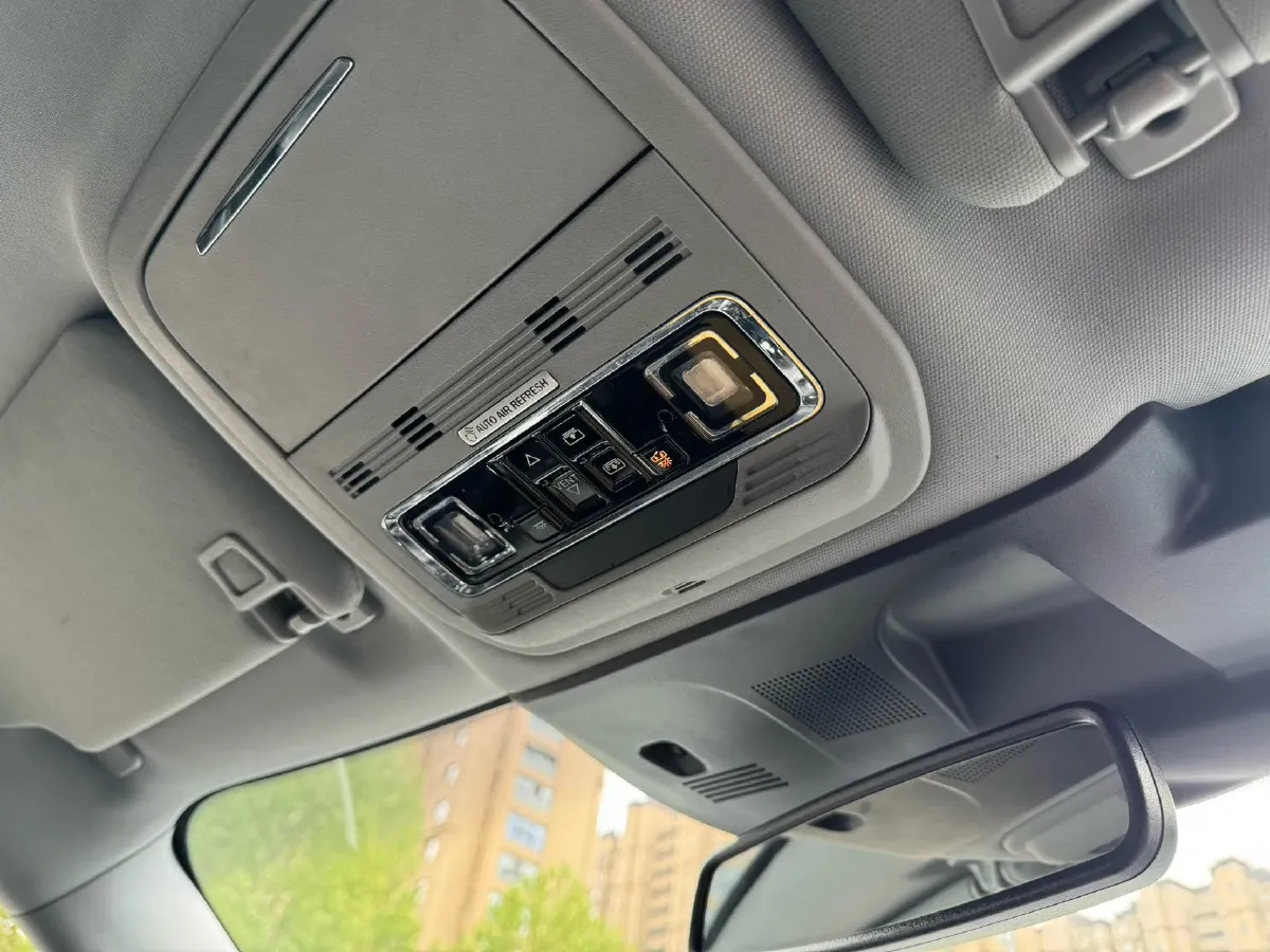 2021 Lincoln Corsair 2.0T 245HP L4 8AT,autocango,china used car exporter,china ev exporter,chinese used car exporter,chinese used ev exporter