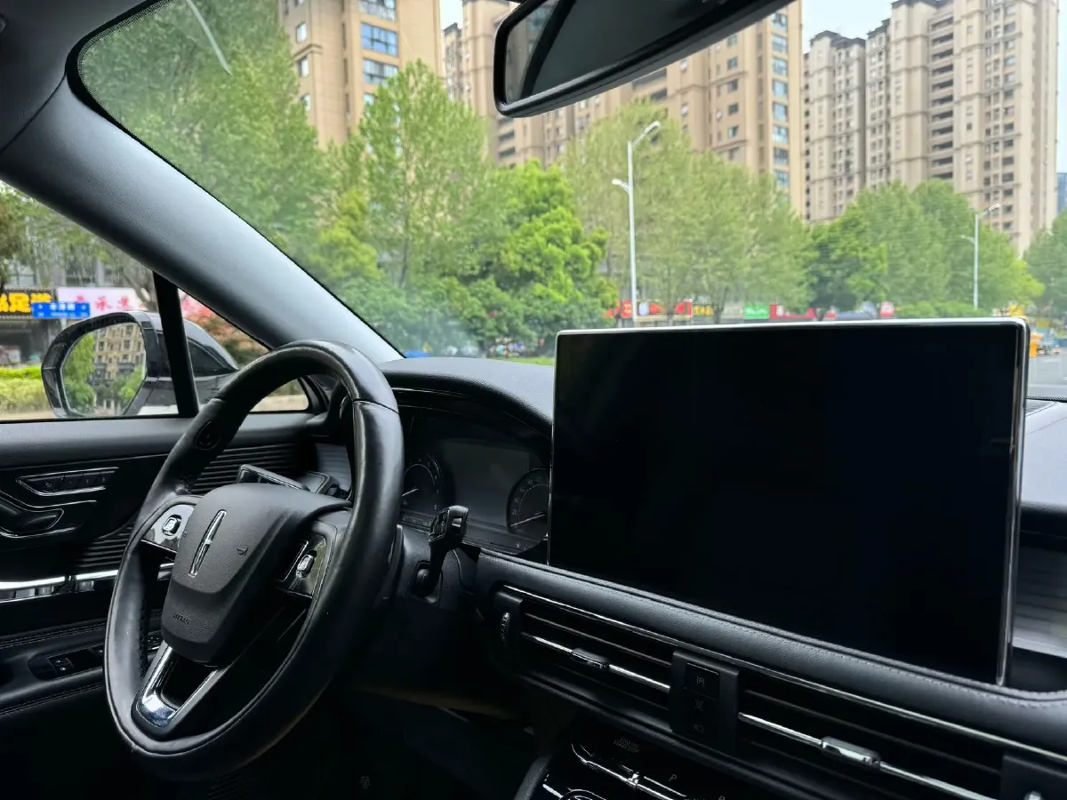 2021 Lincoln Corsair 2.0T 245HP L4 8AT,autocango,china used car exporter,china ev exporter,chinese used car exporter,chinese used ev exporter