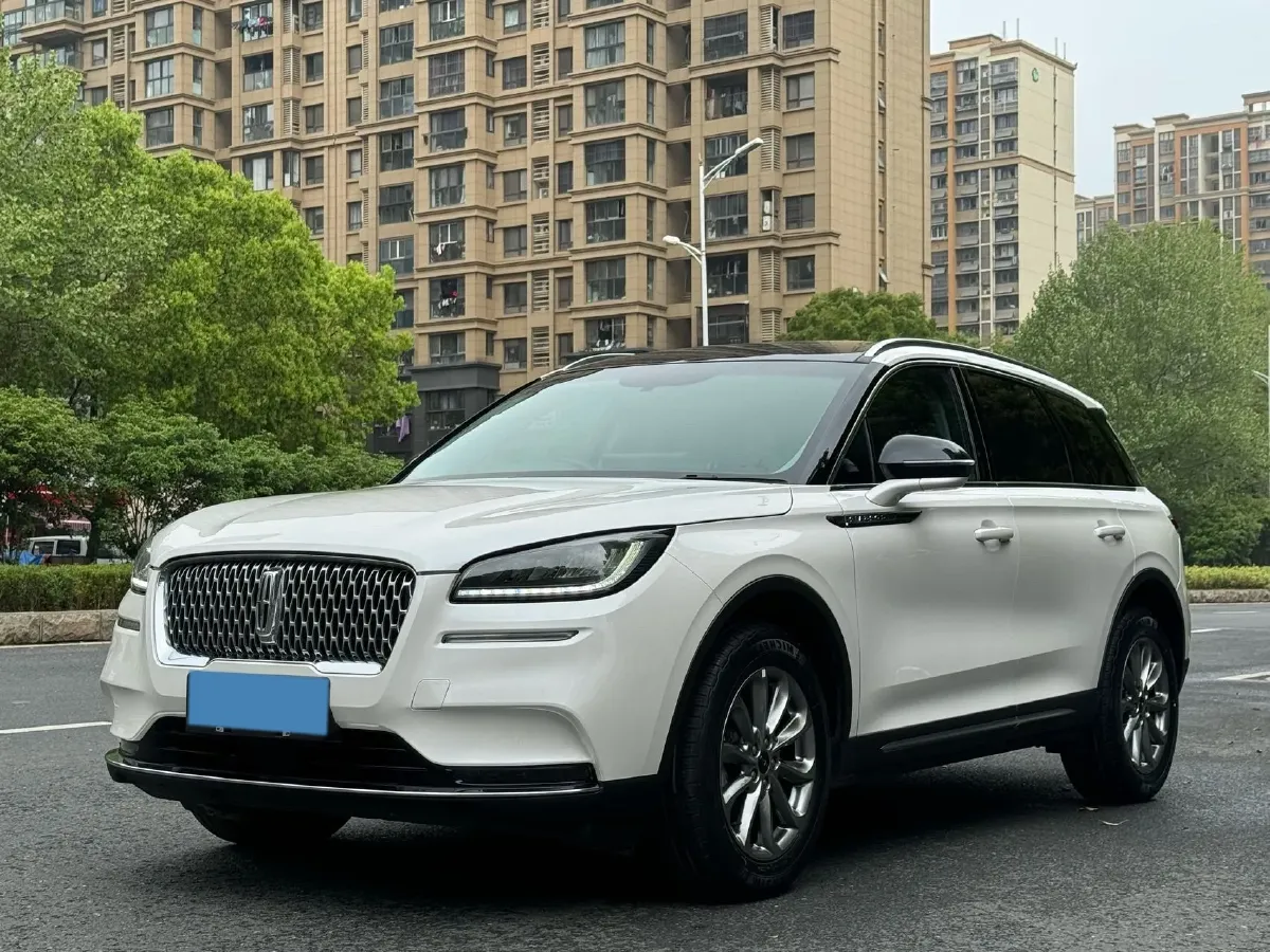 2021 Lincoln Corsair 2.0T 245HP L4 8AT,autocango,china used car exporter,china ev exporter,chinese used car exporter,chinese used ev exporter
