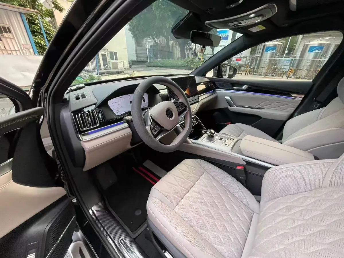 2025 BYD Tang 1.5T 156HP L4 E-CVT PHEV 21.504KWH,autocango,china used car exporter,china ev exporter,chinese used car exporter,chinese used ev exporter