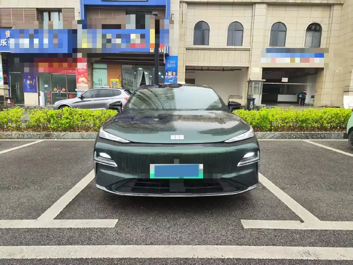 2025 Geely Galaxy Starshine 8 1.5T 163HP L4 3DHT PHEV 27.69KWH,autocango,china used car exporter,china ev exporter,chinese used car exporter,chinese used ev exporter