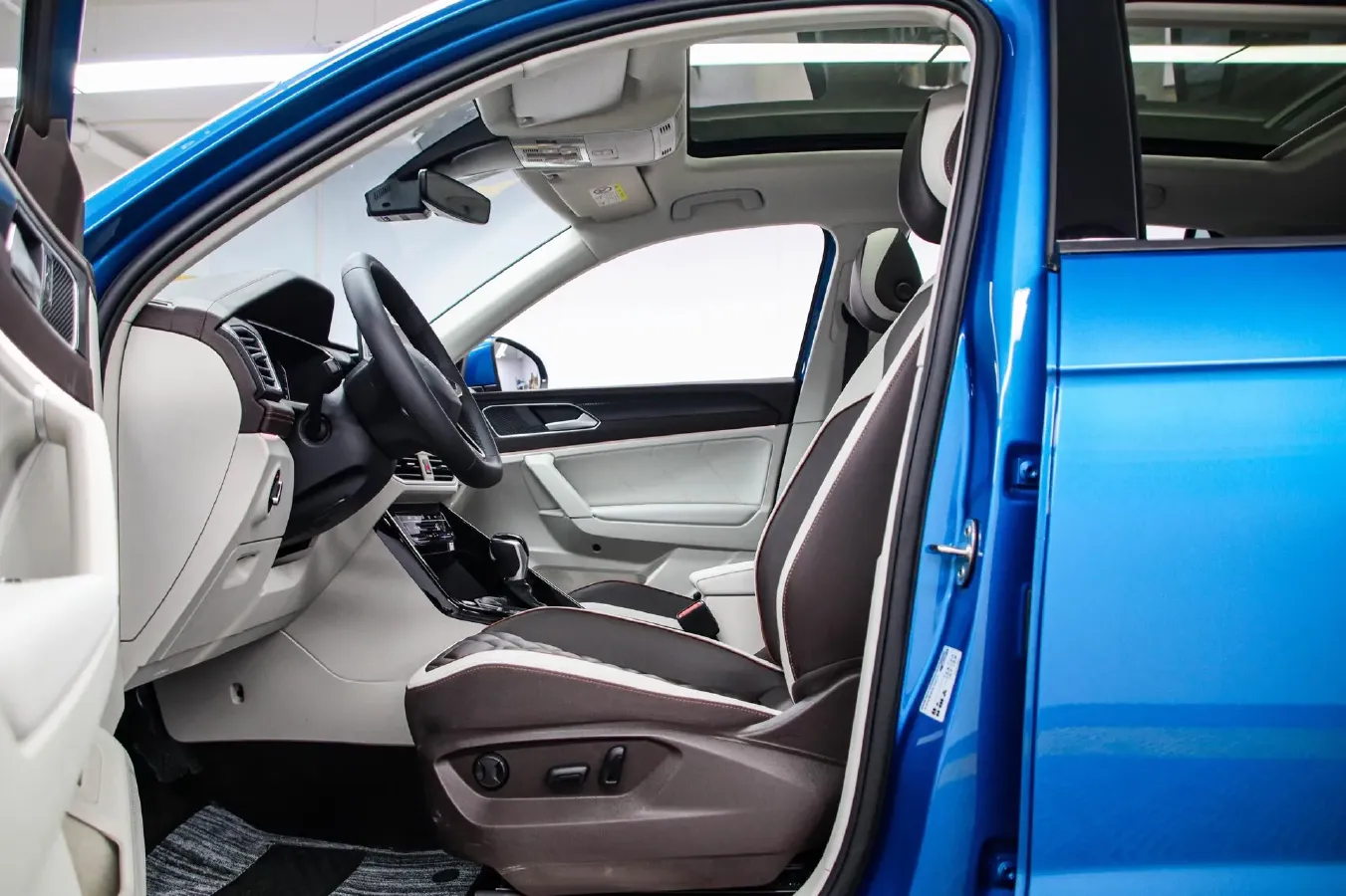 2023 Volkswagen Tayron 1.4T 150HP L4 7DCT,autocango,china used car exporter,china ev exporter,chinese used car exporter,chinese used ev exporter