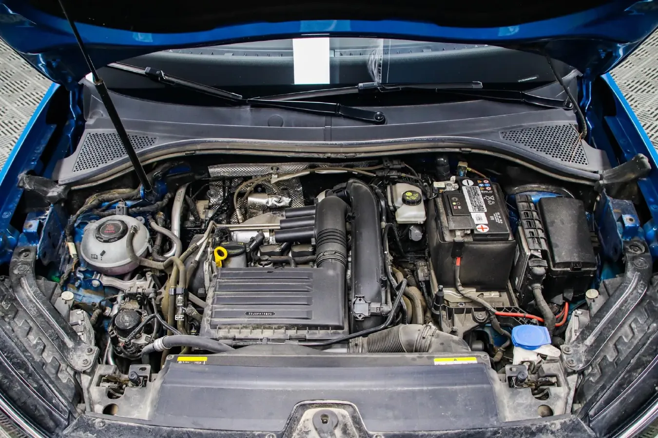 2023 Volkswagen Tayron 1.4T 150HP L4 7DCT,autocango,china used car exporter,china ev exporter,chinese used car exporter,chinese used ev exporter