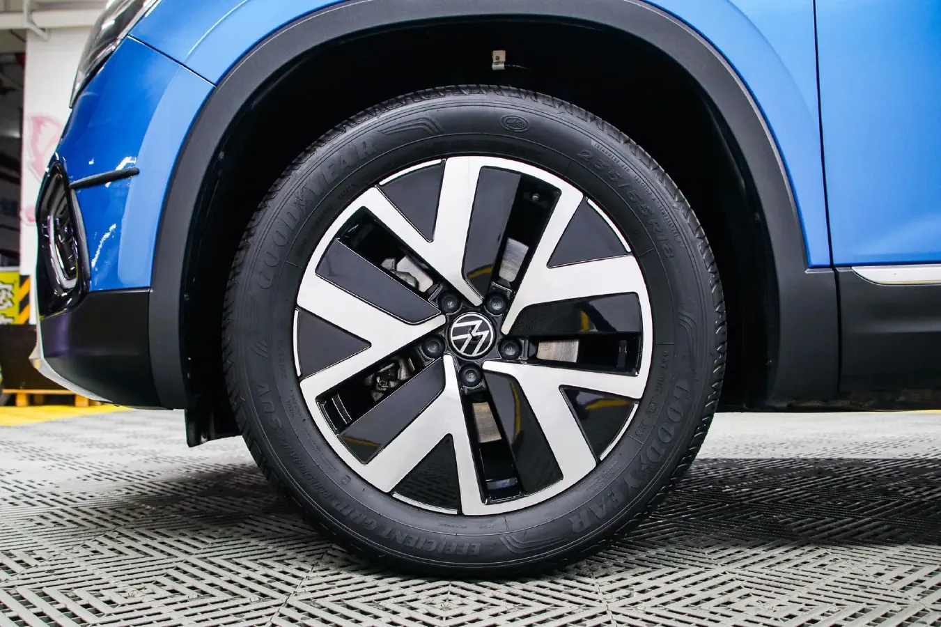 2023 Volkswagen Tayron 1.4T 150HP L4 7DCT,autocango,china used car exporter,china ev exporter,chinese used car exporter,chinese used ev exporter