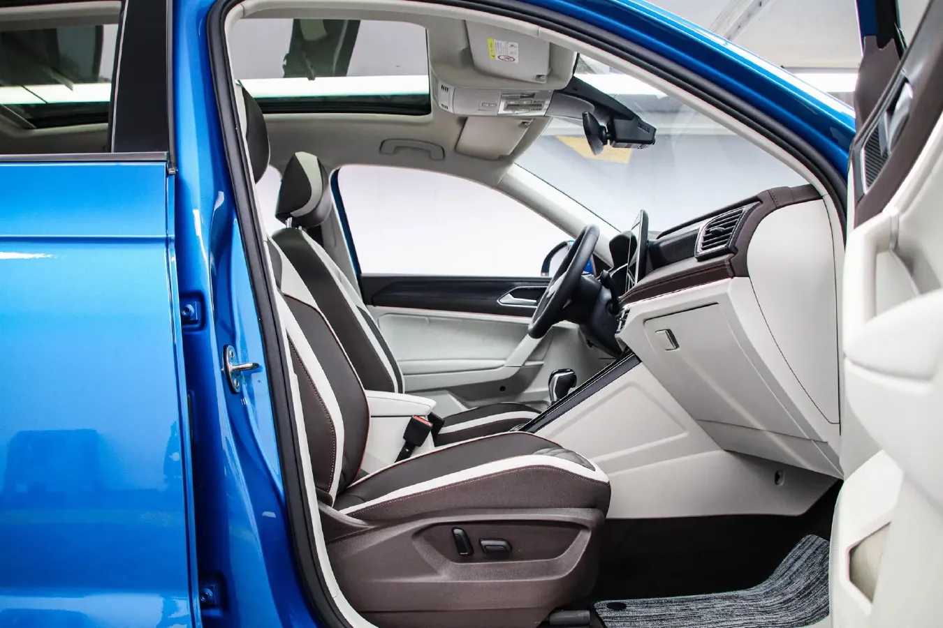 2023 Volkswagen Tayron 1.4T 150HP L4 7DCT,autocango,china used car exporter,china ev exporter,chinese used car exporter,chinese used ev exporter