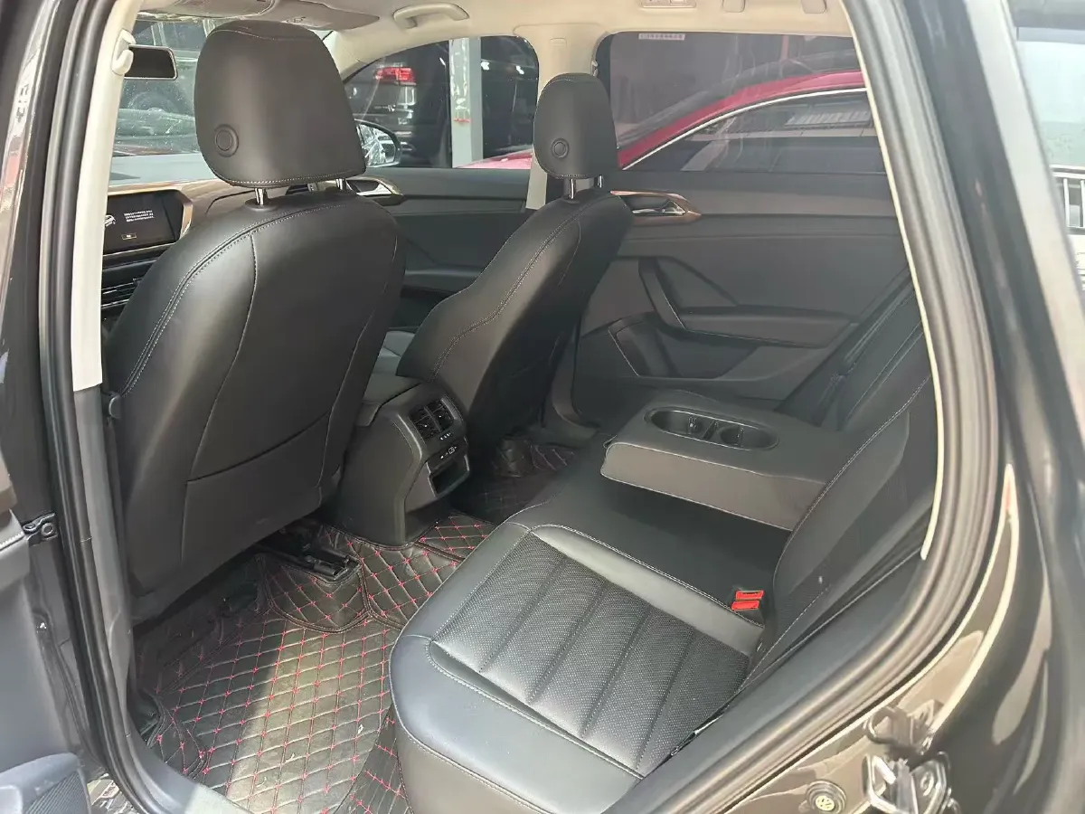 2021 Volkswagen Tharu 1.4T 150HP L4 7DCT,autocango,china used car exporter,china ev exporter,chinese used car exporter,chinese used ev exporter