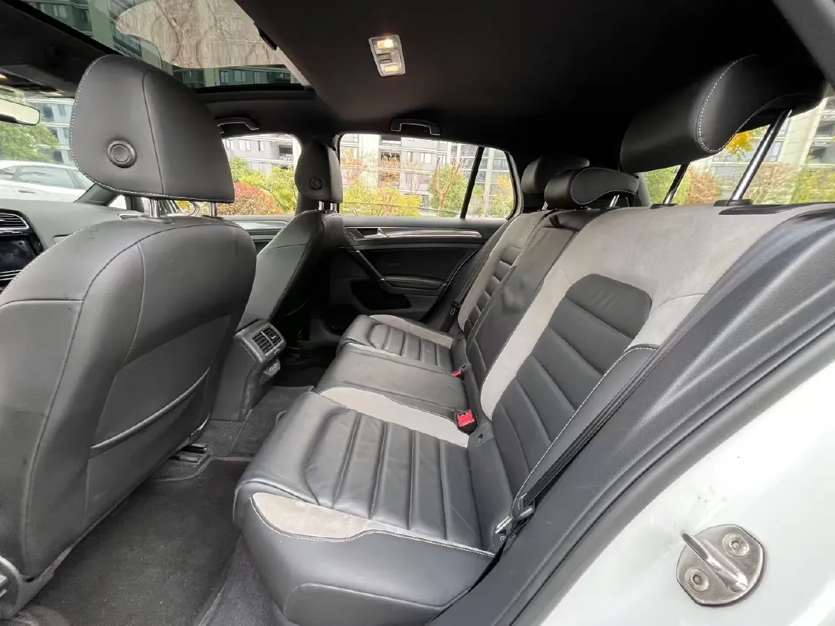 2020 Volkswagen Golf 1.4T 150HP L4 7DCT,autocango,china used car exporter,china ev exporter,chinese used car exporter,chinese used ev exporter