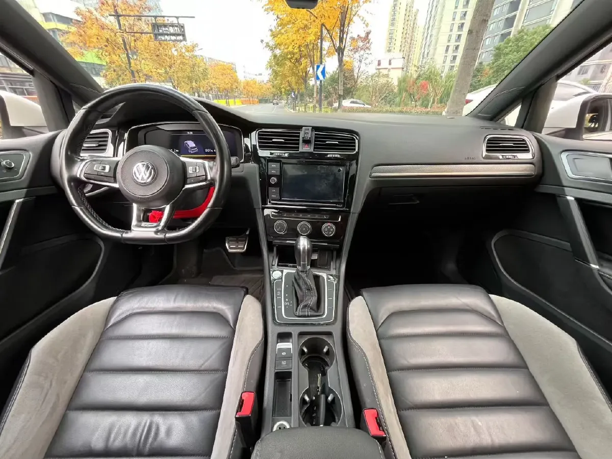 2020 Volkswagen Golf 1.4T 150HP L4 7DCT,autocango,china used car exporter,china ev exporter,chinese used car exporter,chinese used ev exporter