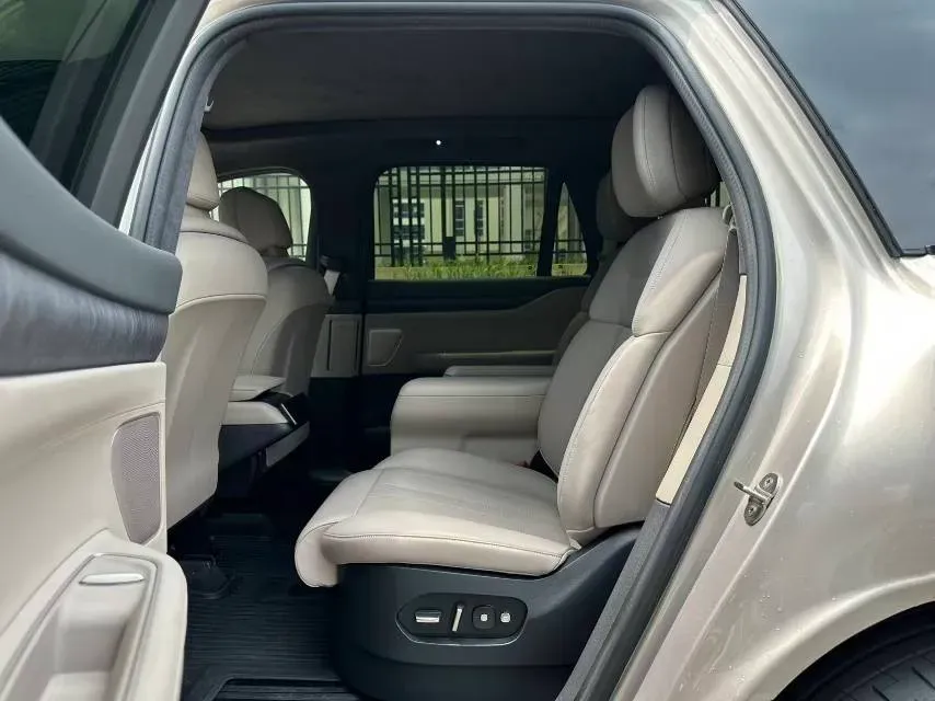 2023 NIO EC7 BEV 100KWH,autocango,china used car exporter,china ev exporter,chinese used car exporter,chinese used ev exporter