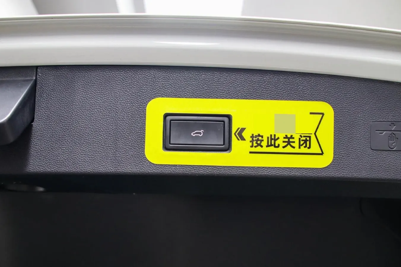 2021 Volkswagen T-Roc 1.4T 150HP L4 7DCT,autocango,china used car exporter,china ev exporter,chinese used car exporter,chinese used ev exporter