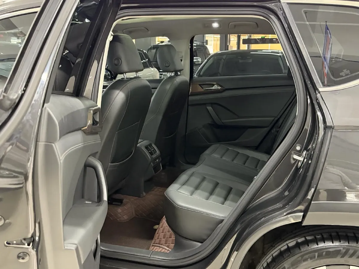 2022 Volkswagen Tharu 1.4T 150HP L4 7DCT,autocango,china used car exporter,china ev exporter,chinese used car exporter,chinese used ev exporter