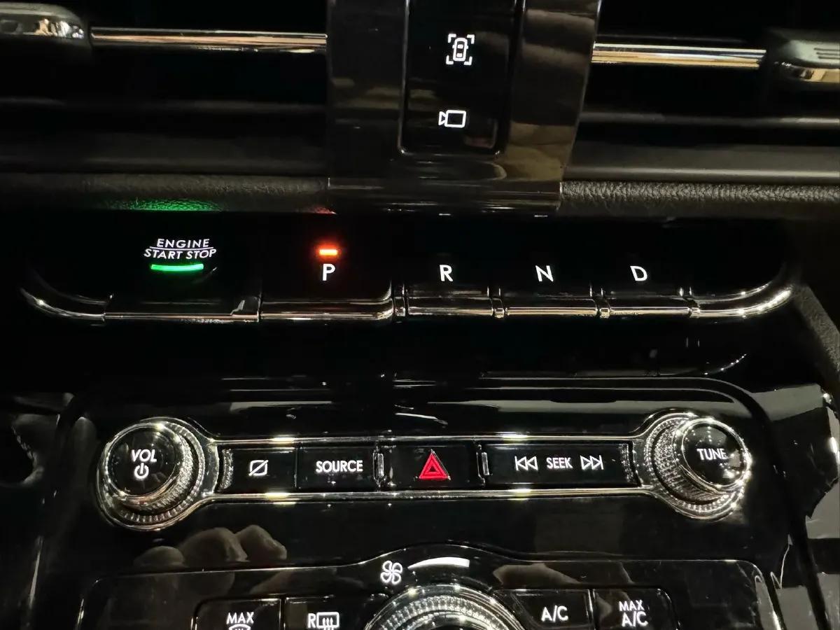 2020 Lexus CT 1.8L 99HP L4 E-CVT Hybrid,autocango,china used car exporter,china ev exporter,chinese used car exporter,chinese used ev exporter