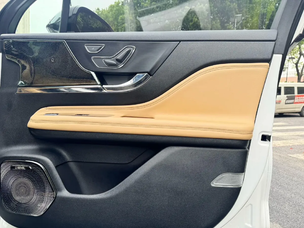 2020 Lexus CT 1.8L 99HP L4 E-CVT Hybrid,autocango,china used car exporter,china ev exporter,chinese used car exporter,chinese used ev exporter