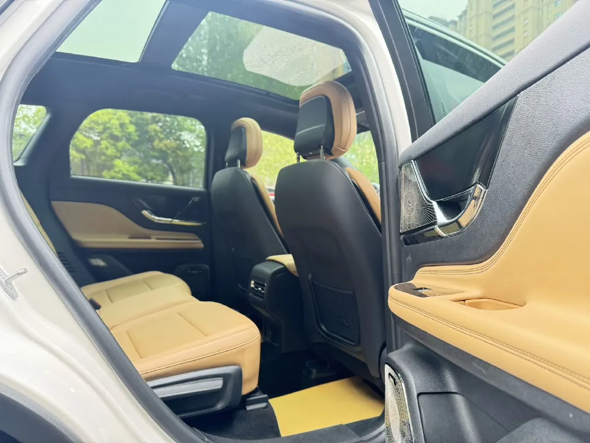 2020 Lexus CT 1.8L 99HP L4 E-CVT Hybrid,autocango,china used car exporter,china ev exporter,chinese used car exporter,chinese used ev exporter