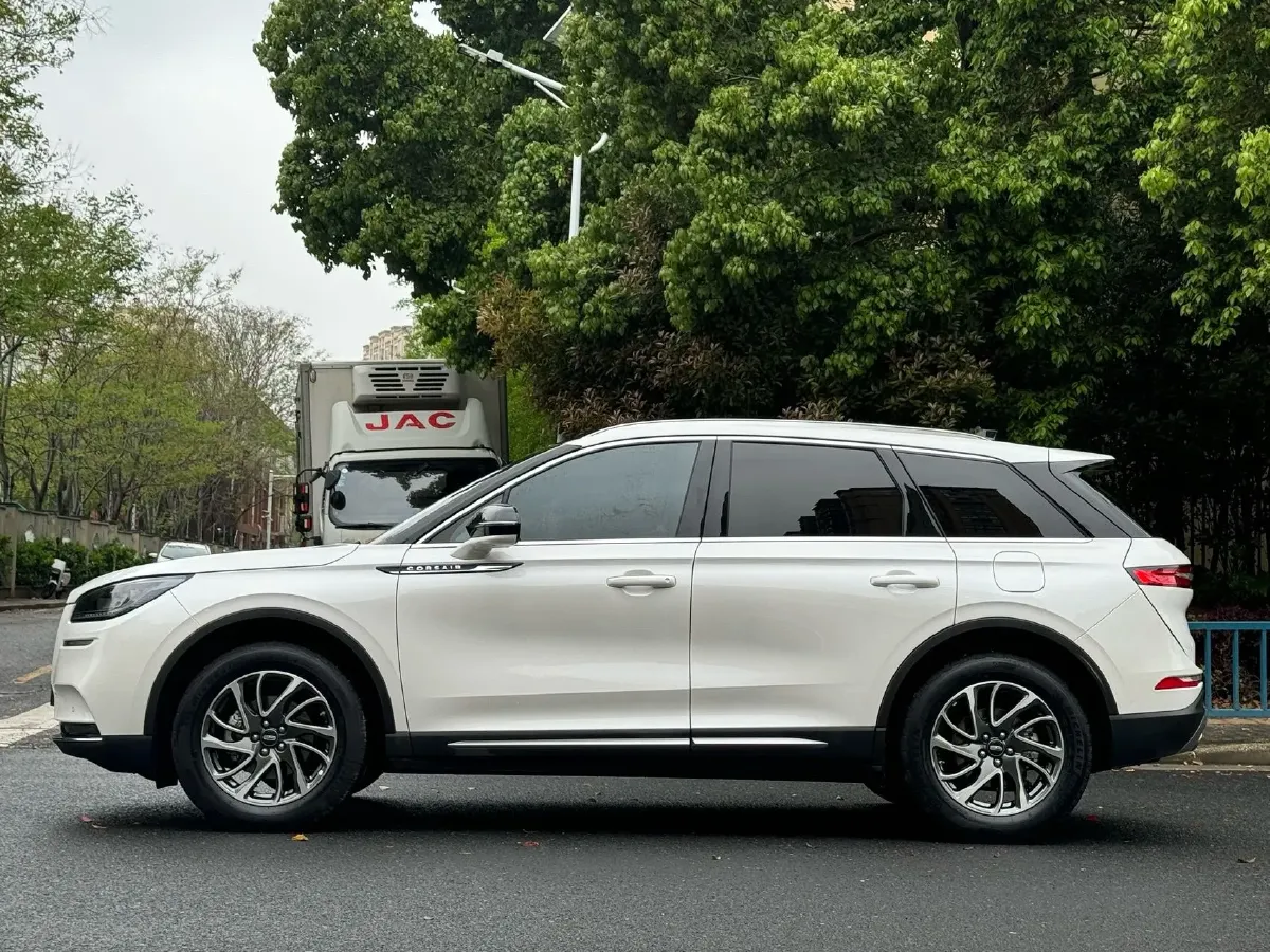 2020 Lexus CT 1.8L 99HP L4 E-CVT Hybrid,autocango,china used car exporter,china ev exporter,chinese used car exporter,chinese used ev exporter