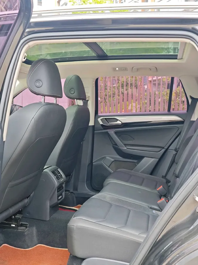 2019 Volkswagen Tayron 2.0T 186HP L4 7DCT,autocango,china used car exporter,china ev exporter,chinese used car exporter,chinese used ev exporter