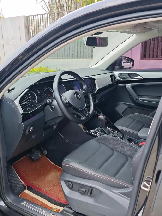 2019 Volkswagen Tayron 2.0T 186HP L4 7DCT,autocango,china used car exporter,china ev exporter,chinese used car exporter,chinese used ev exporter