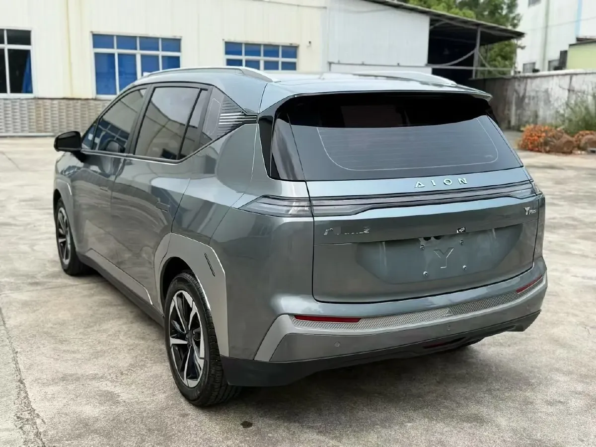 2024 Leapmotor C11 1.5L 95HP L4 REEV 43.74KWH,autocango,china used car exporter,china ev exporter,chinese used car exporter,chinese used ev exporter