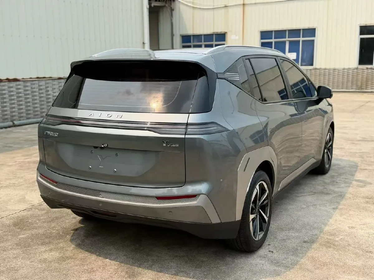 2024 Leapmotor C11 1.5L 95HP L4 REEV 43.74KWH,autocango,china used car exporter,china ev exporter,chinese used car exporter,chinese used ev exporter