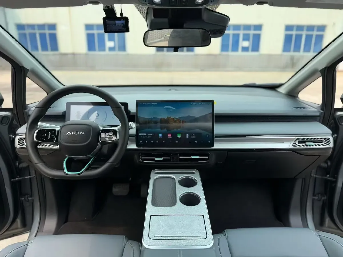 2024 Leapmotor C11 1.5L 95HP L4 REEV 43.74KWH,autocango,china used car exporter,china ev exporter,chinese used car exporter,chinese used ev exporter