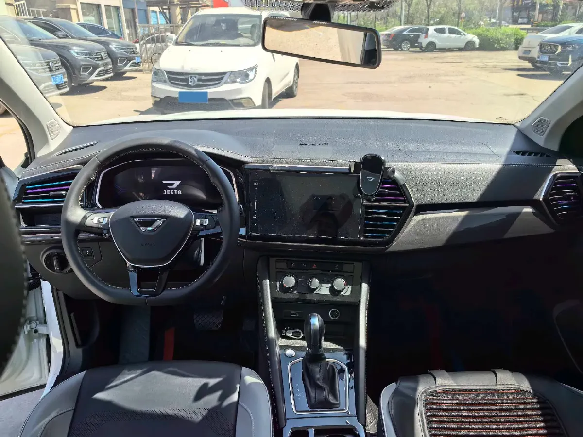 2022 Jetta VS7 1.4T 150HP L4 6AT,autocango,china used car exporter,china ev exporter,chinese used car exporter,chinese used ev exporter