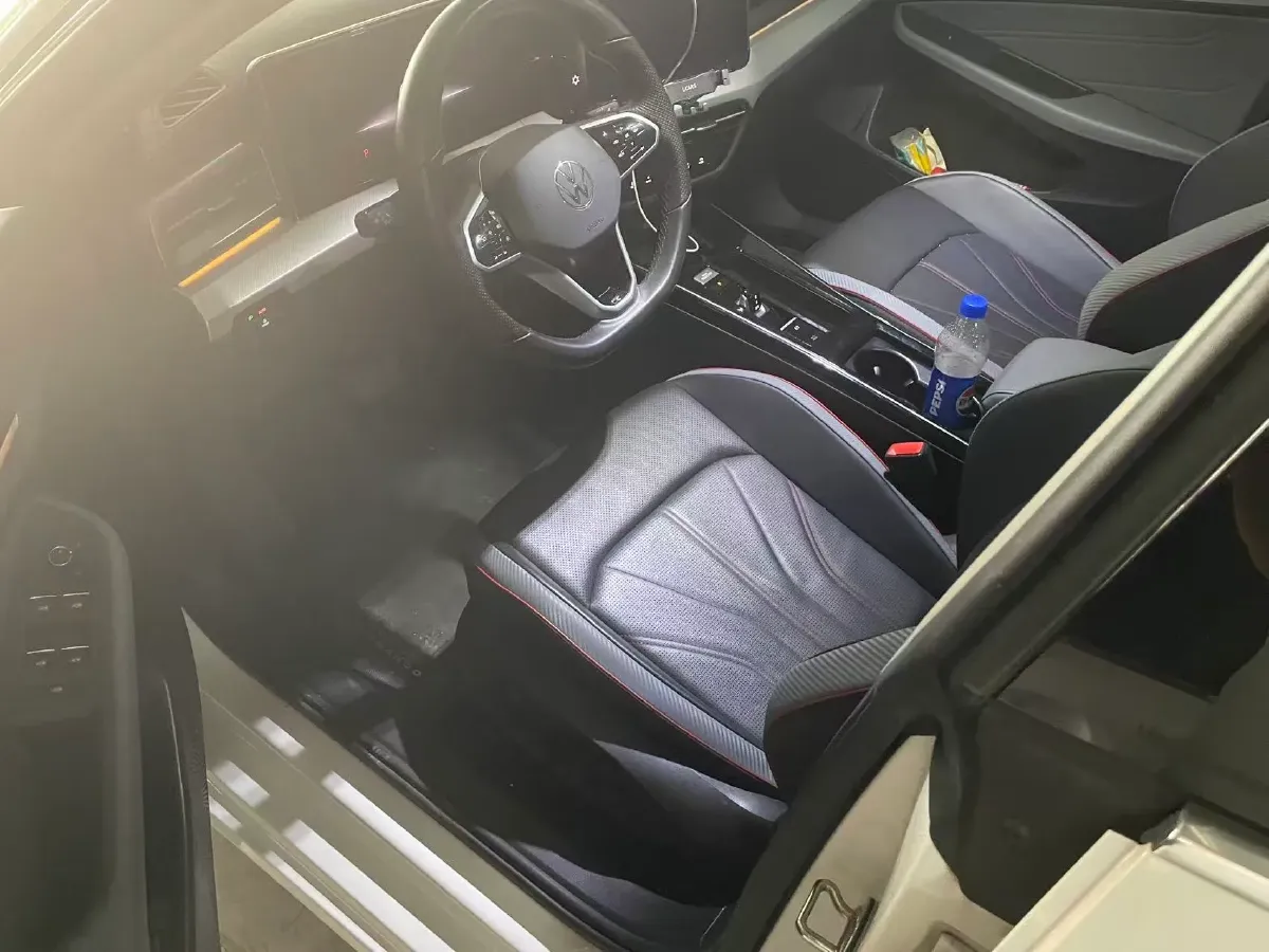 2023 Volkswagen Lamando 1.4T 150HP L4 7DCT,autocango,china used car exporter,china ev exporter,chinese used car exporter,chinese used ev exporter