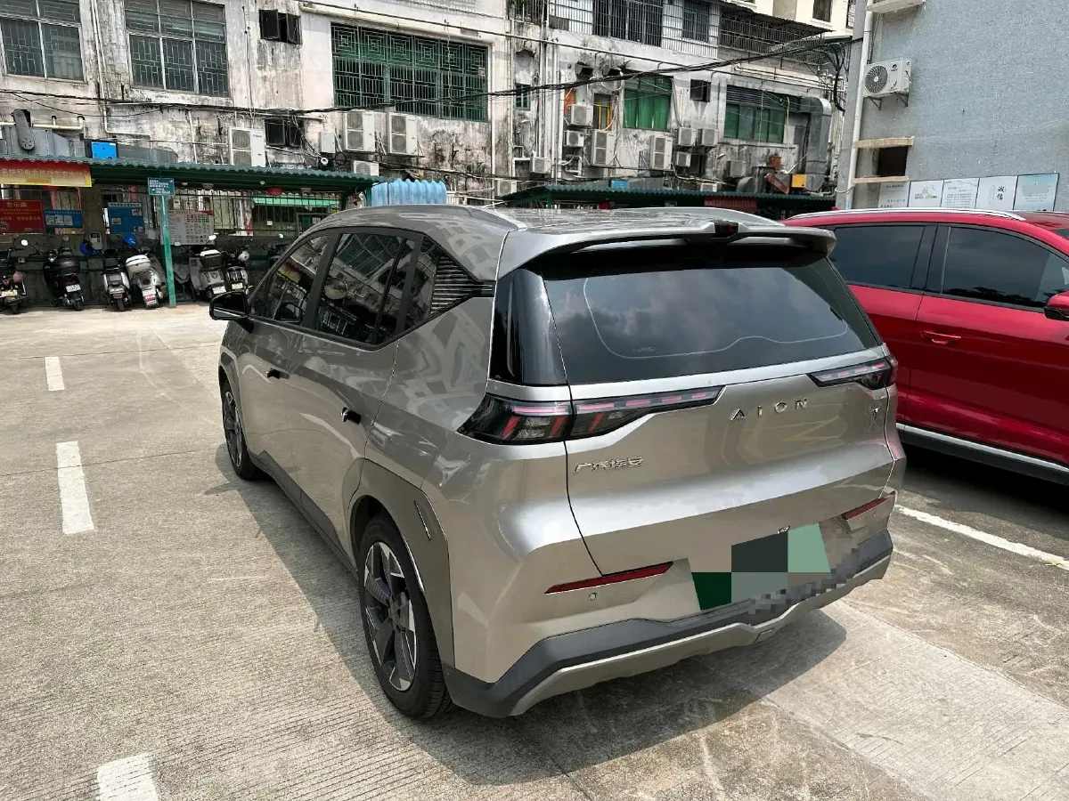 2022 Geely Okavango 1.8T 184HP L4 7DCT,autocango,china used car exporter,china ev exporter,chinese used car exporter,chinese used ev exporter