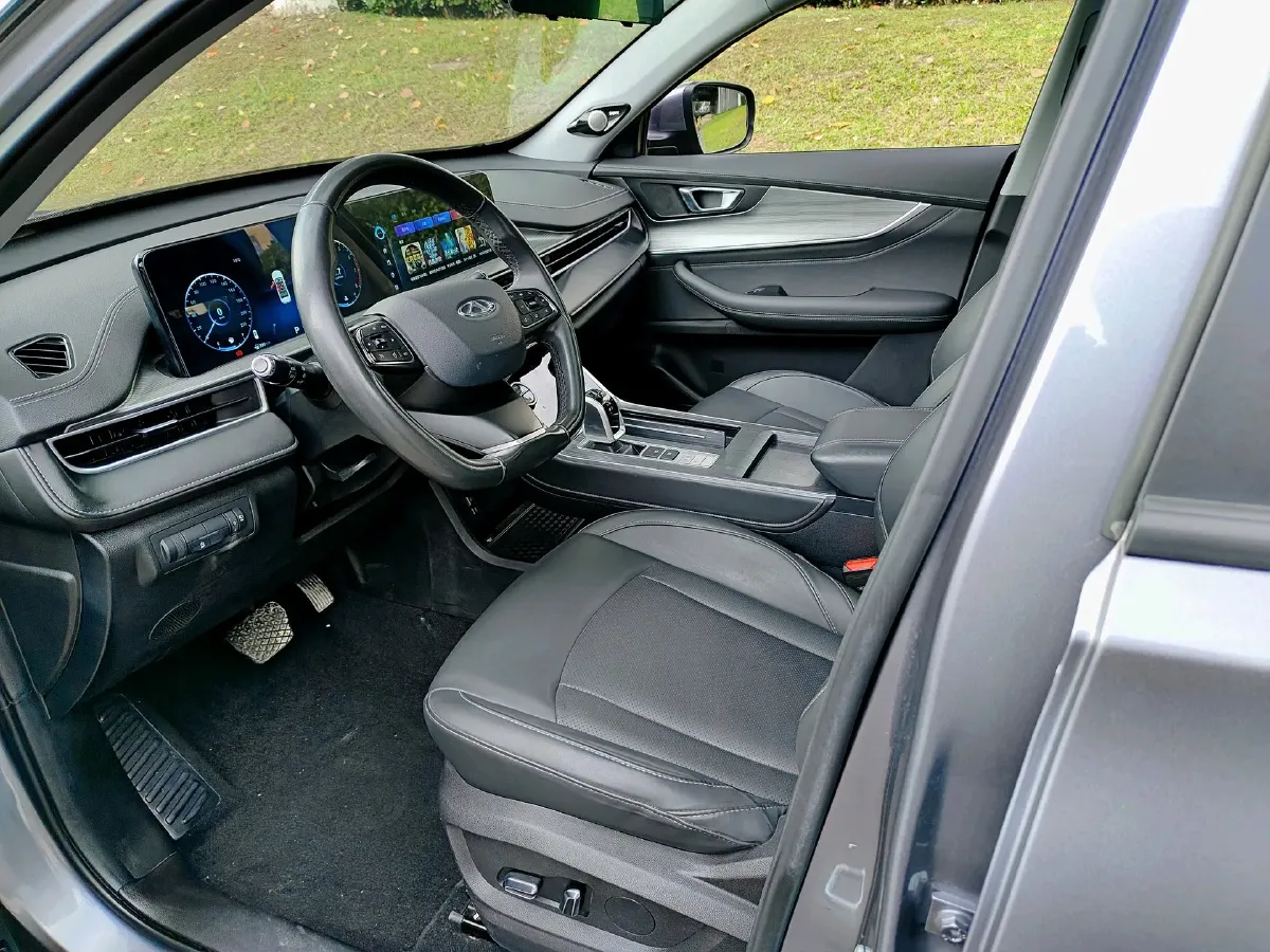 2023 Chery Tiggo 8 1.6T 197HP L4 7DCT,autocango,china used car exporter,china ev exporter,chinese used car exporter,chinese used ev exporter