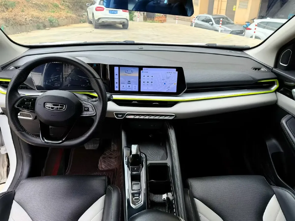 2023 Geely Coolray 1.5T 181HP L4 7DCT,autocango,china used car exporter,china ev exporter,chinese used car exporter,chinese used ev exporter