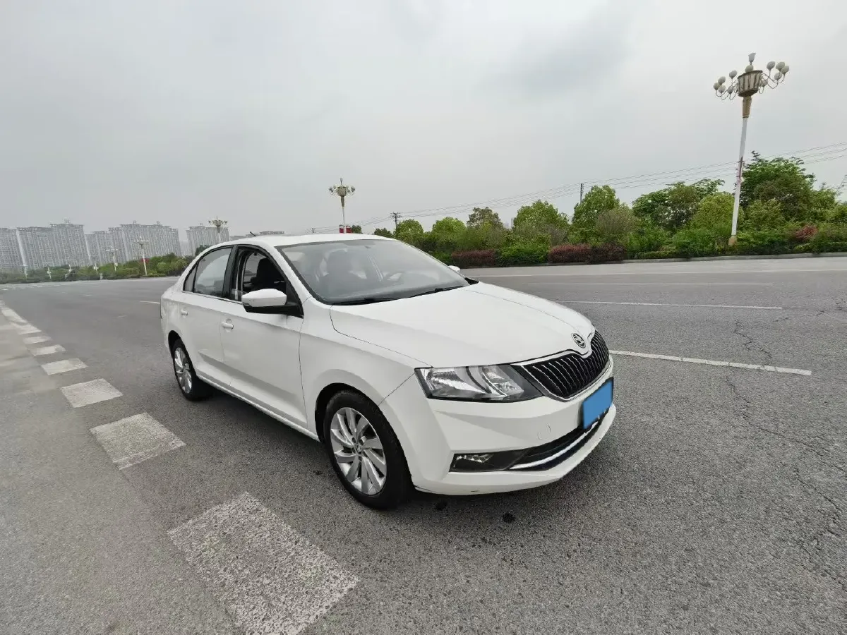 2018 Skoda Rapid 1.6L 110HP L4 6AT,autocango,china used car exporter,china ev exporter,chinese used car exporter,chinese used ev exporter