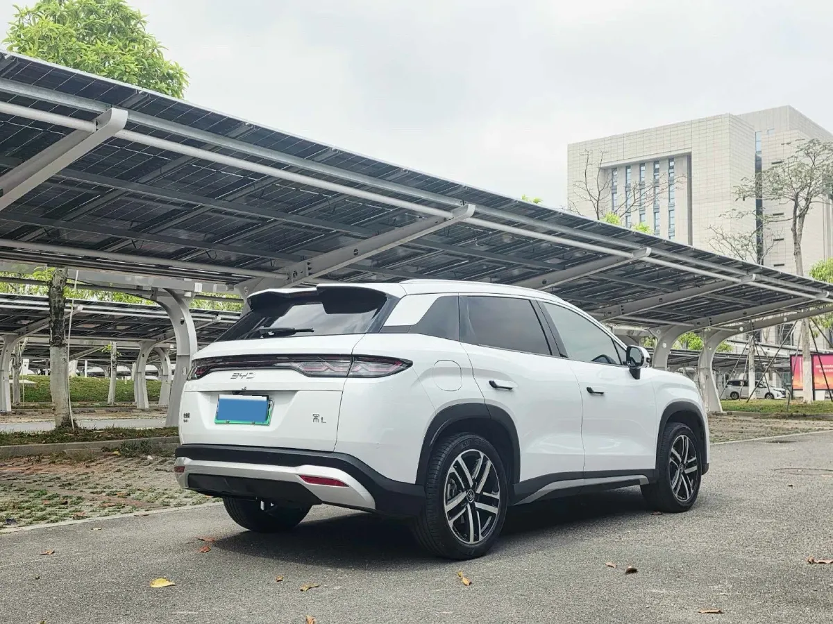 2024 BYD SongL DM-i 1.5L 101HP L4 E-CVT PHEV 18.3KWH,autocango,china used car exporter,china ev exporter,chinese used car exporter,chinese used ev exporter