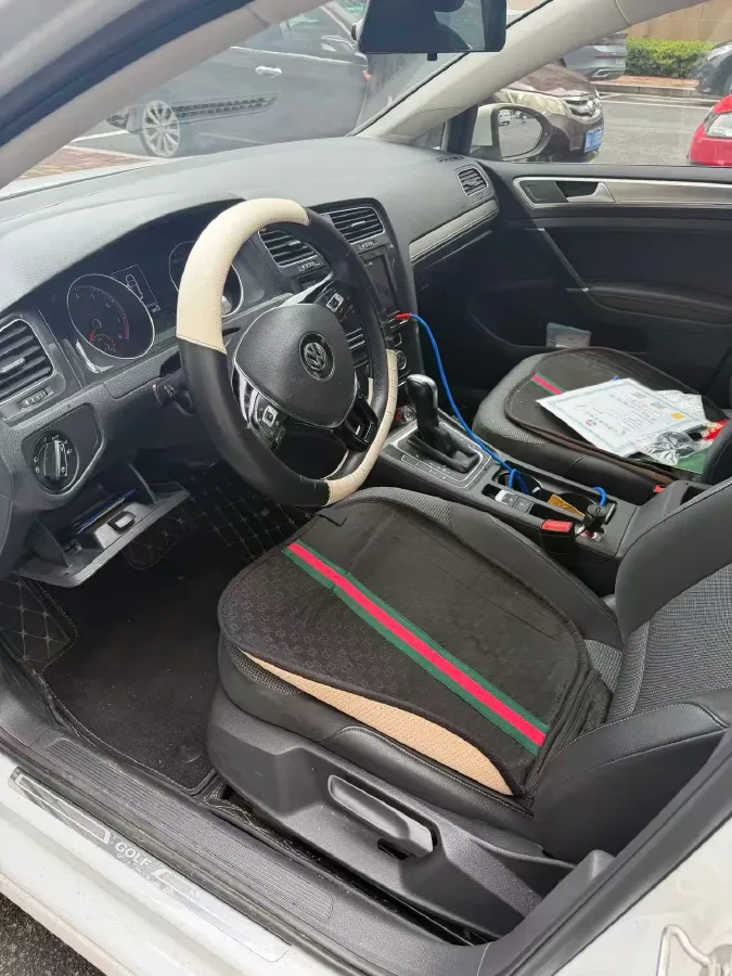 2018 Volkswagen Golf 1.6L 110HP L4 6AT,autocango,china used car exporter,china ev exporter,chinese used car exporter,chinese used ev exporter