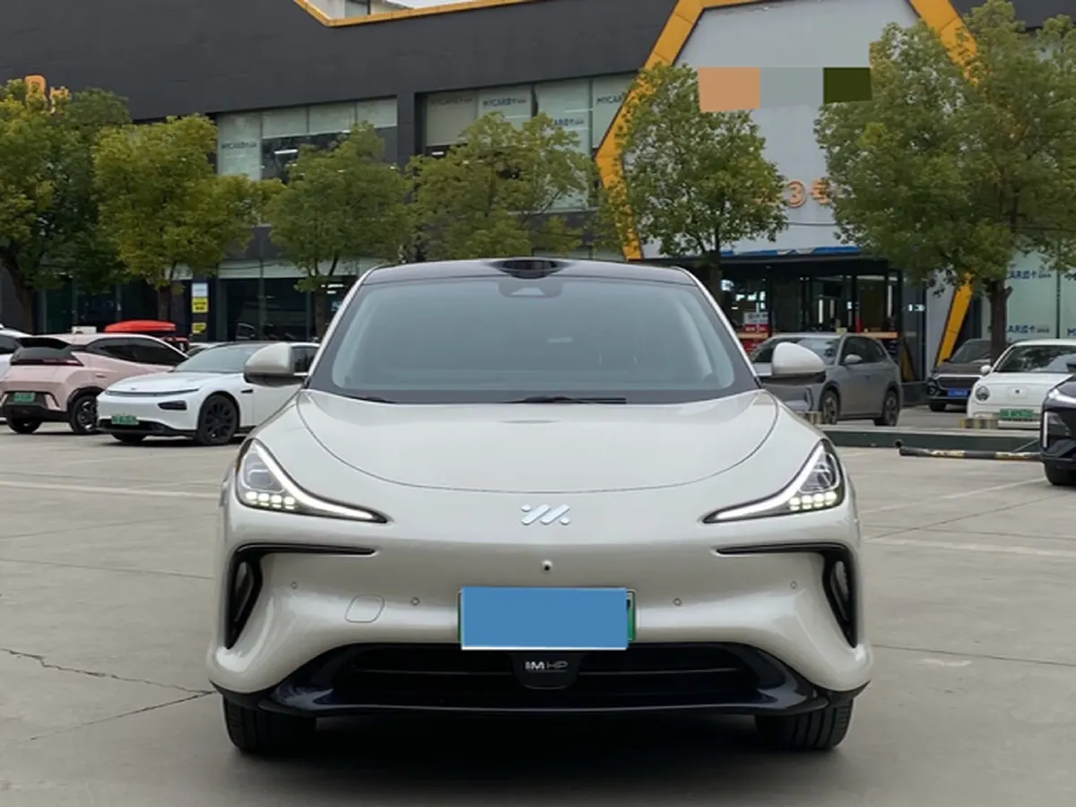 2023 IM LS6 BEV 71KWH,autocango,china used car exporter,china ev exporter,chinese used car exporter,chinese used ev exporter