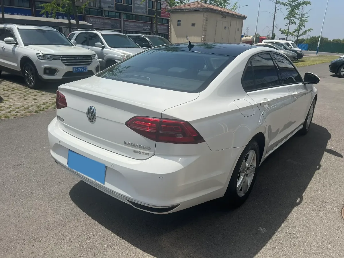2019 Volkswagen T-Cross 1.4T 150HP L4 7DCT,autocango,china used car exporter,china ev exporter,chinese used car exporter,chinese used ev exporter