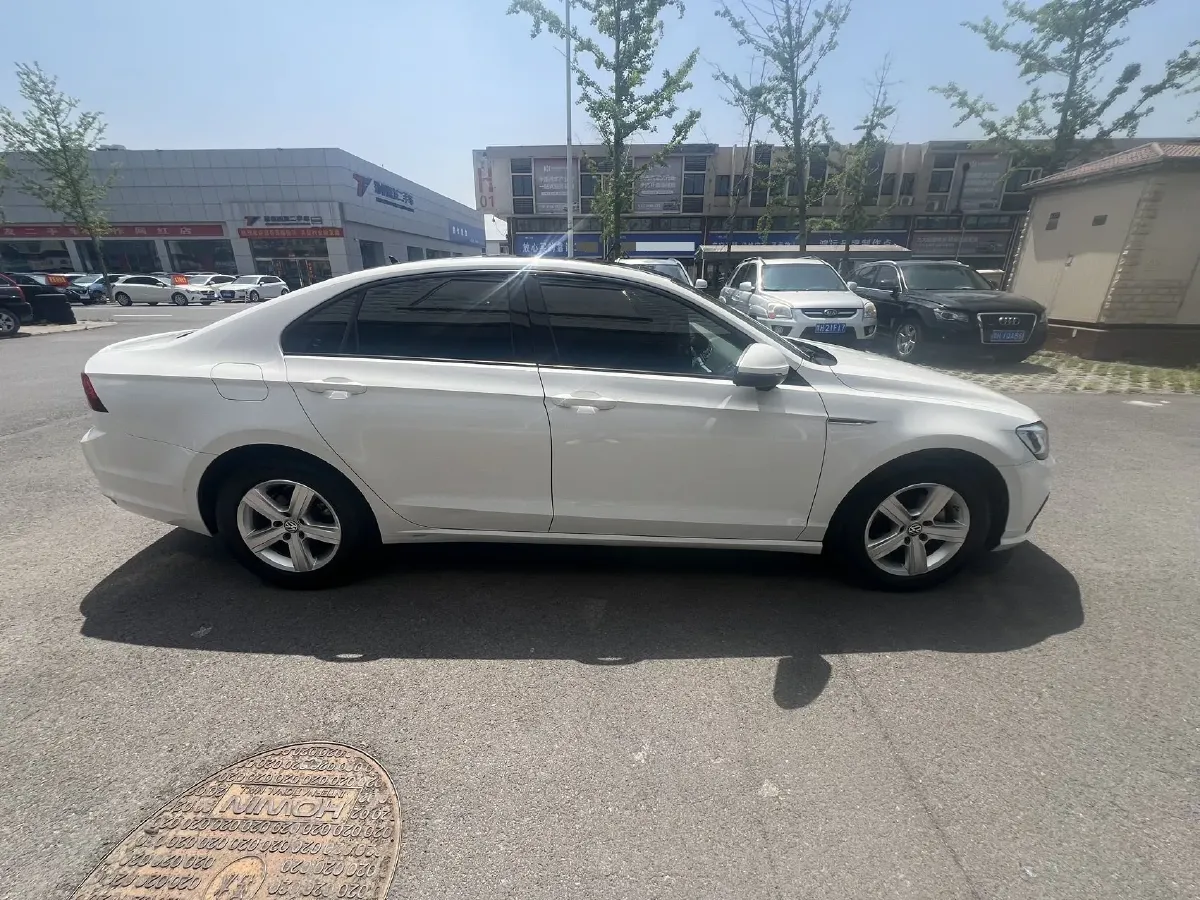 2019 Volkswagen T-Cross 1.4T 150HP L4 7DCT,autocango,china used car exporter,china ev exporter,chinese used car exporter,chinese used ev exporter