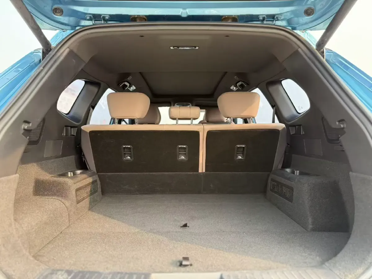 2025 Chery Tiggo8 PLUS C-DM 1.5T 156HP L4 1DHT PHEV,autocango,china used car exporter,china ev exporter,chinese used car exporter,chinese used ev exporter