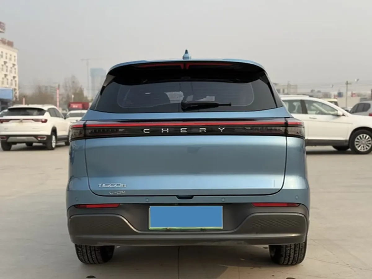 2025 Chery Tiggo8 PLUS C-DM 1.5T 156HP L4 1DHT PHEV,autocango,china used car exporter,china ev exporter,chinese used car exporter,chinese used ev exporter
