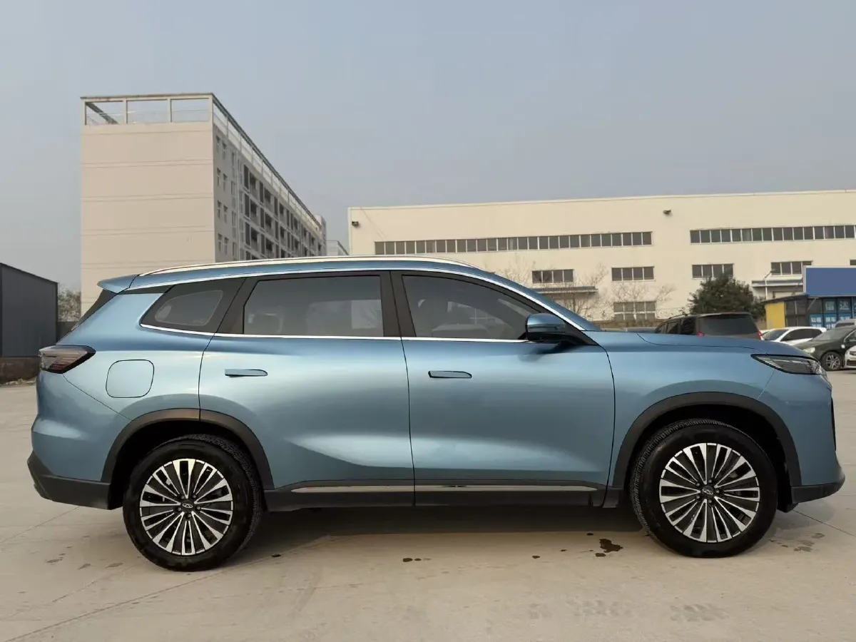 2025 Chery Tiggo8 PLUS C-DM 1.5T 156HP L4 1DHT PHEV,autocango,china used car exporter,china ev exporter,chinese used car exporter,chinese used ev exporter