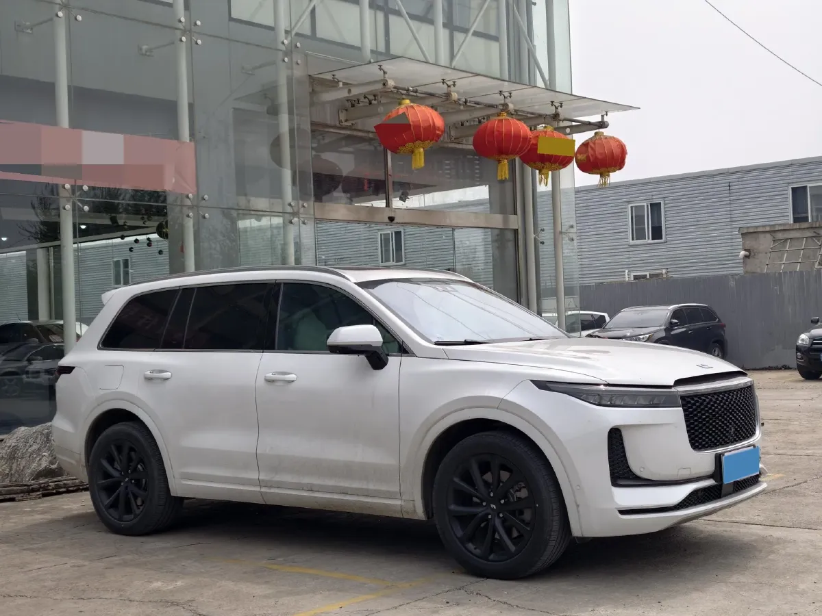 2020 Li ONE Range Extended 131HP REEV 40.5KWH,autocango,china used car exporter,china ev exporter,chinese used car exporter,chinese used ev exporter