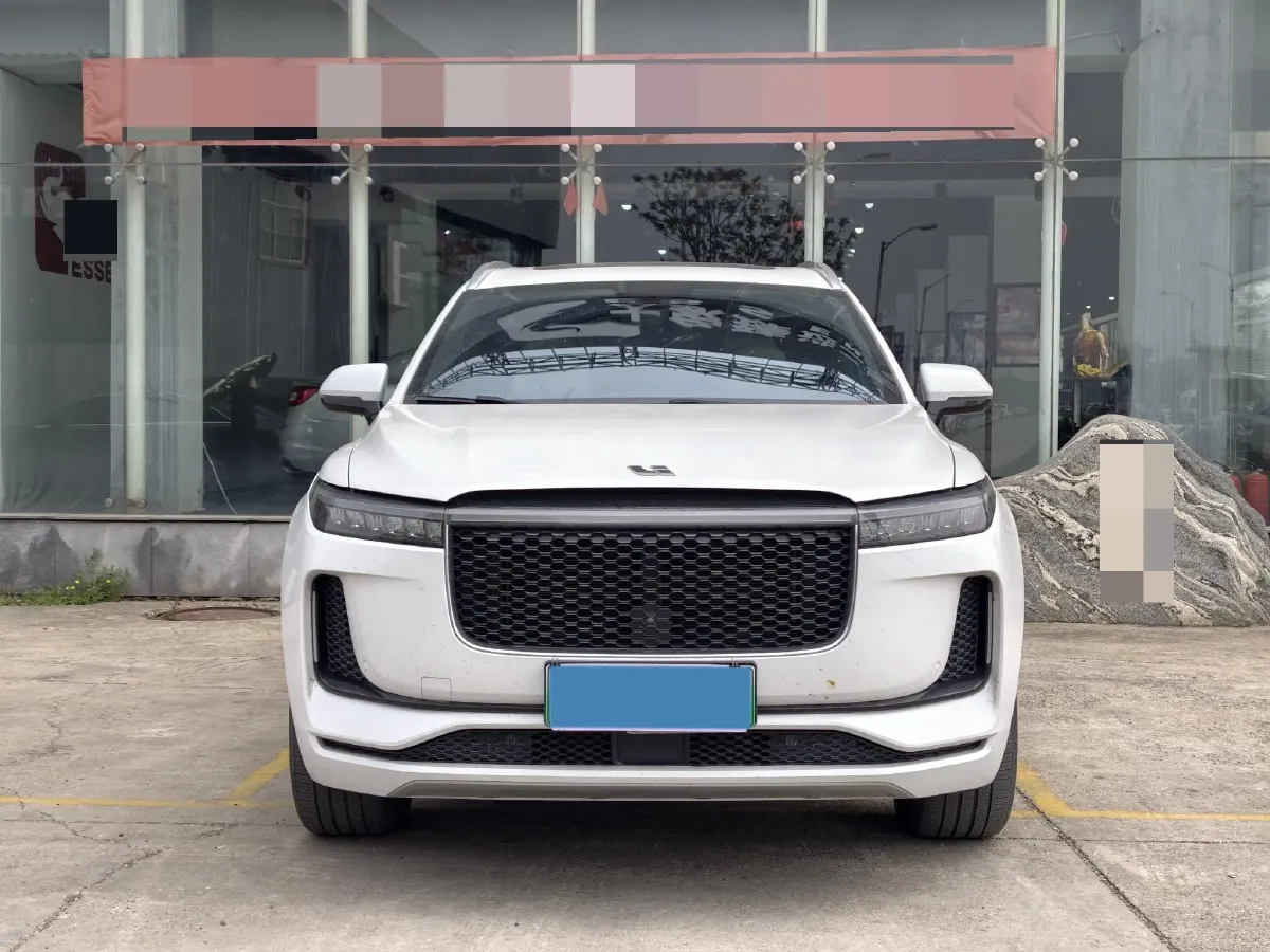 2020 Li ONE Range Extended 131HP REEV 40.5KWH,autocango,china used car exporter,china ev exporter,chinese used car exporter,chinese used ev exporter
