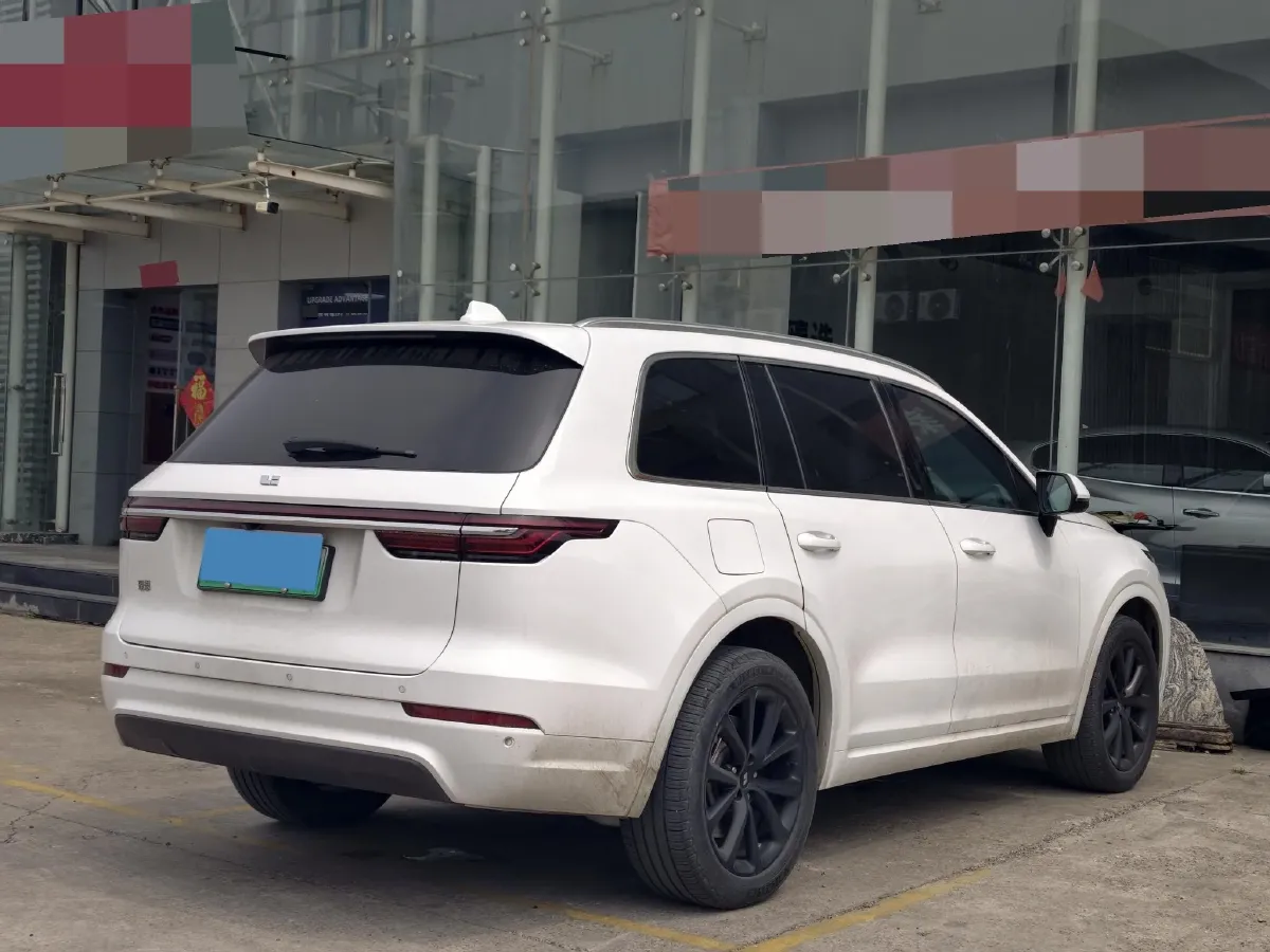 2020 Li ONE Range Extended 131HP REEV 40.5KWH,autocango,china used car exporter,china ev exporter,chinese used car exporter,chinese used ev exporter